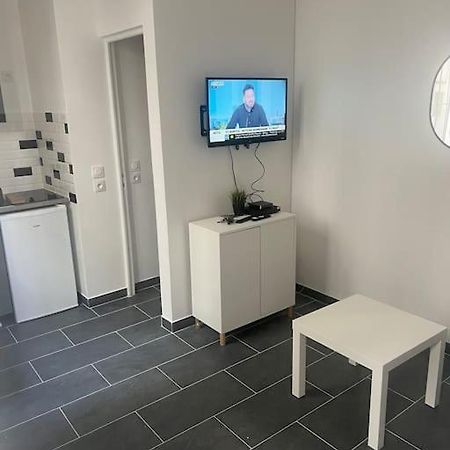 Studio Cosy Refait A Neuf Levallois Экстерьер фото